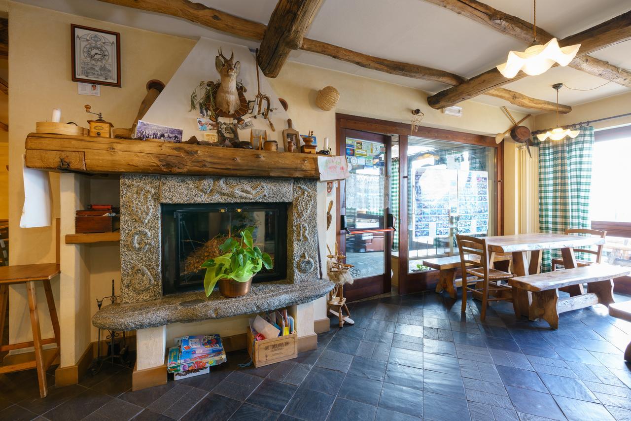 Agriturismo Giacomino Gera Lario Luaran gambar