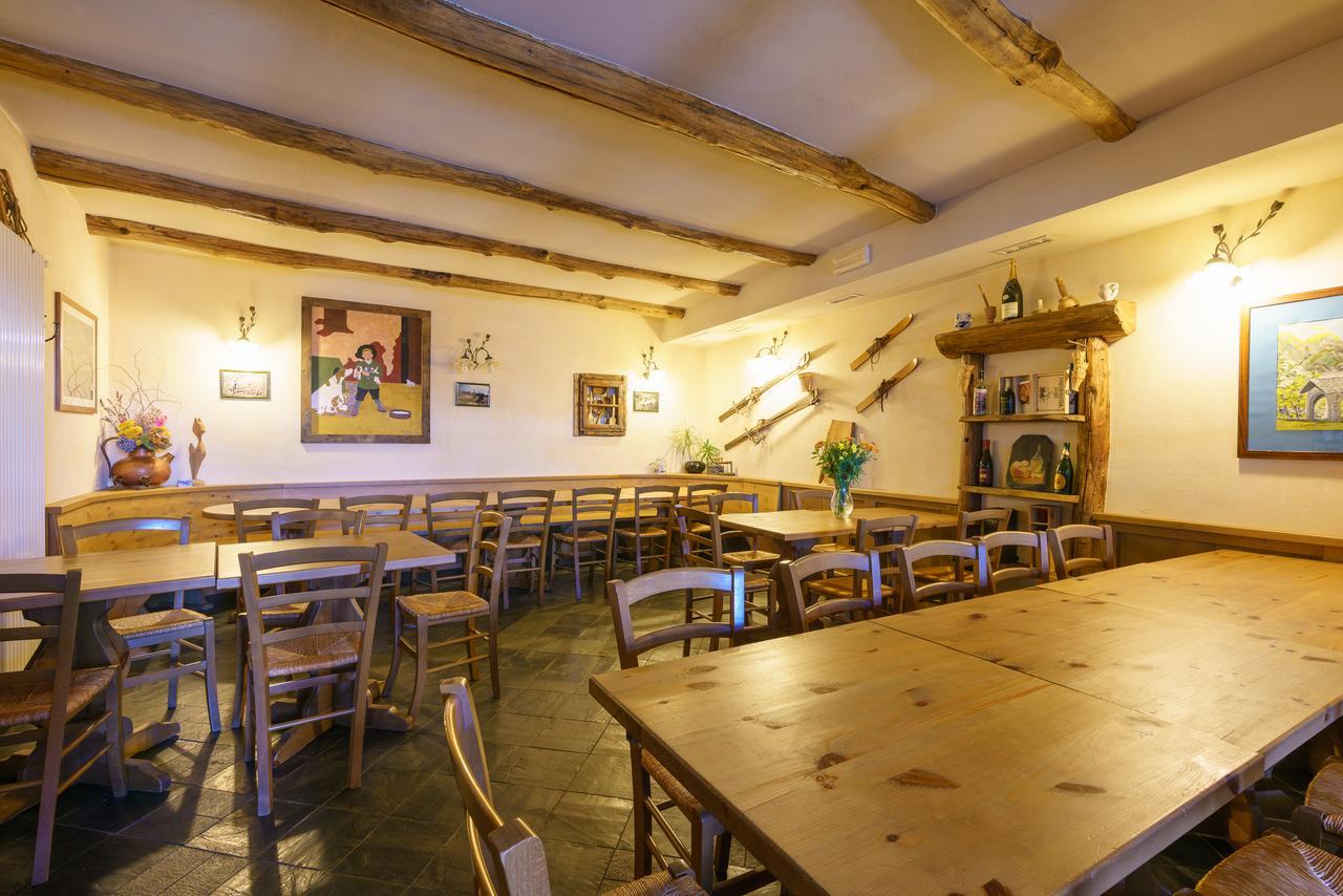 Agriturismo Giacomino Gera Lario Luaran gambar
